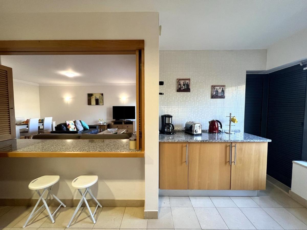 Albufeira Modern 4 With Pool By Homing Lejlighed Eksteriør billede