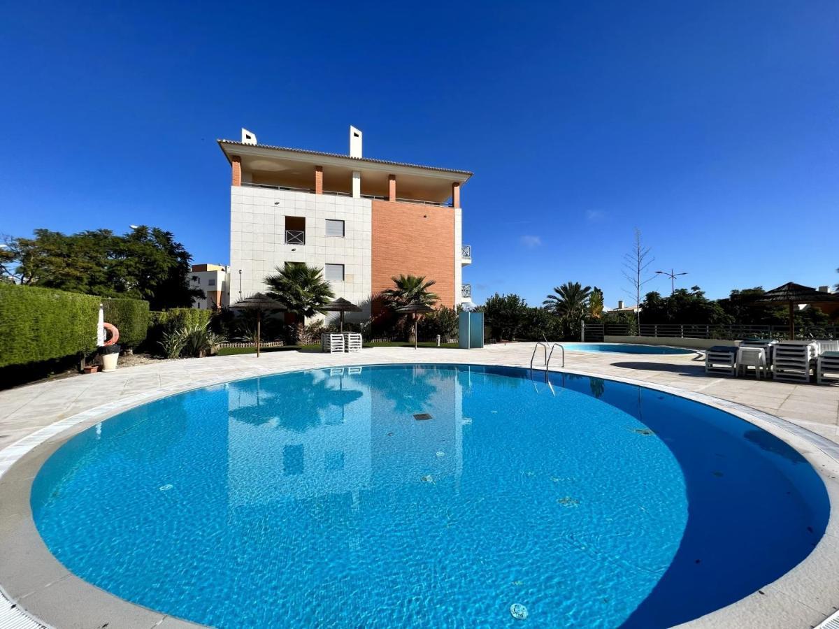 Albufeira Modern 4 With Pool By Homing Lejlighed Eksteriør billede